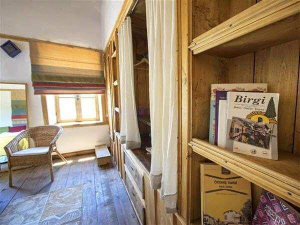 Birgi Hotel Saliha Hanim Tas Konak