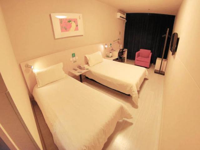 ホテル Jinjiang Inn Jilin Songyuan Qian Gorlos