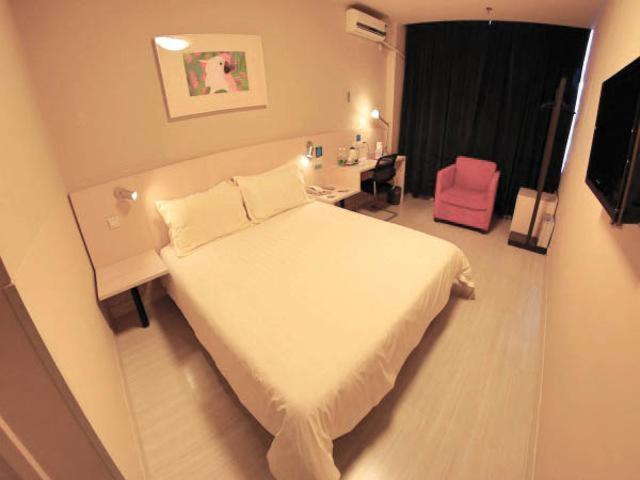 ホテル Jinjiang Inn Jilin Songyuan Qian Gorlos