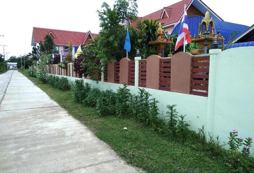 هتل Peace Pool Resort
