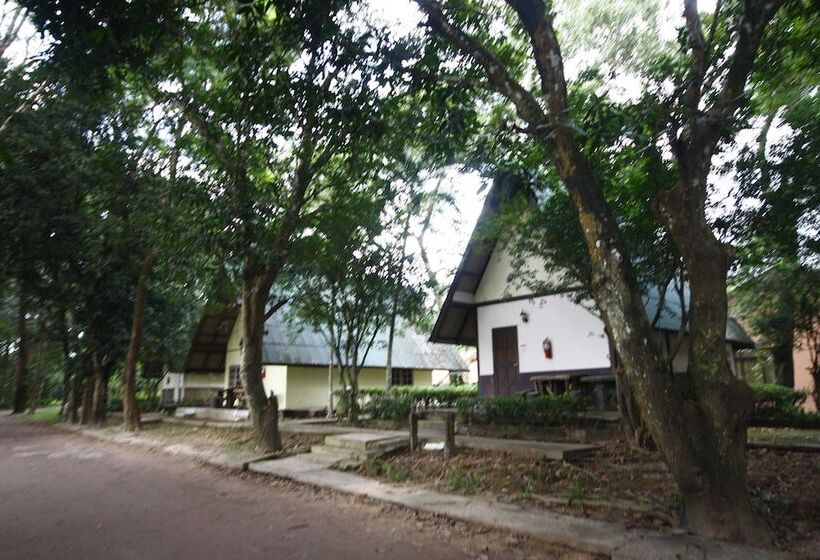 هتل Saksupha Resort