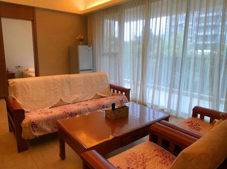 فندق Sanya Linglong Lulushun