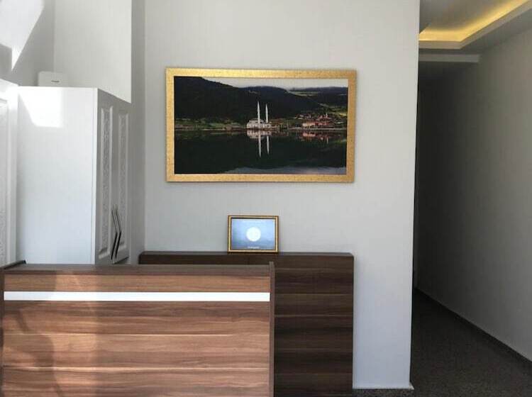 هتل Senturkler Suite