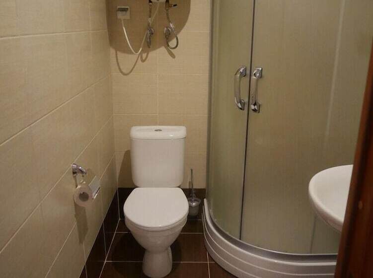 호텔 Shishki Na Lampushke   Casa De Campo