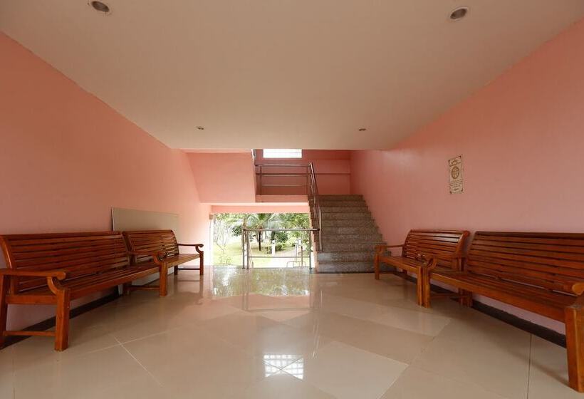 هتل The Princess Beach Resort