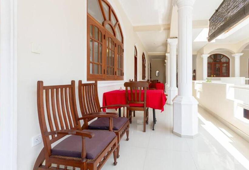 펜션 Angel Inn Guest House