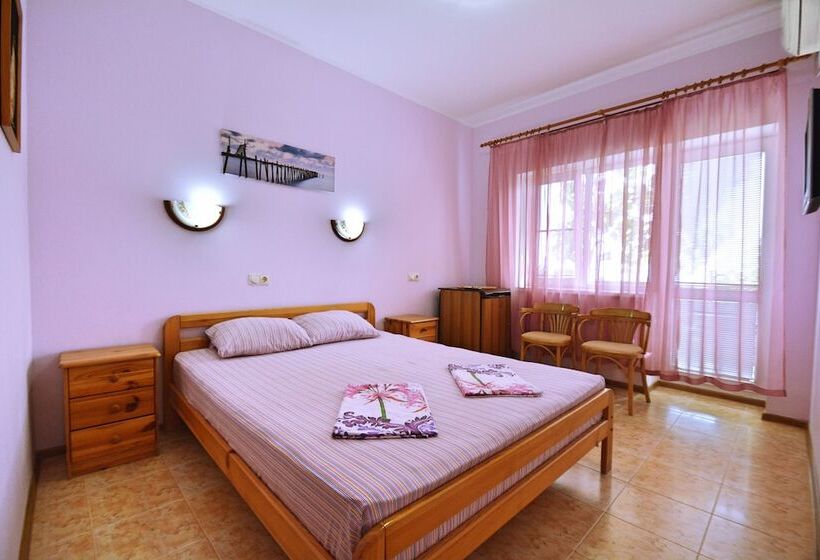 بنسيون Guest House Skazka