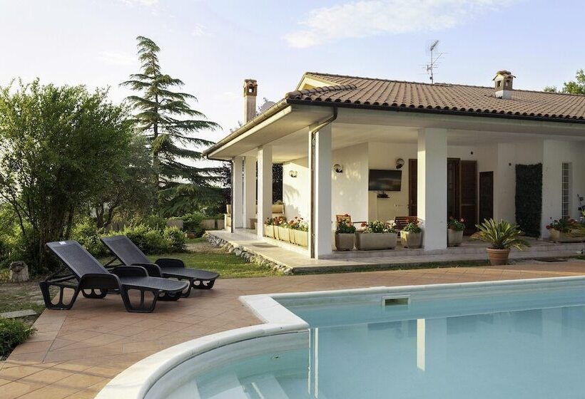 膳宿费 La Villa   Luxury Home