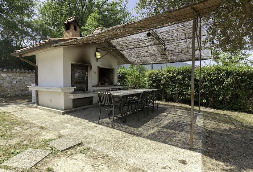 膳宿费 La Villa   Luxury Home