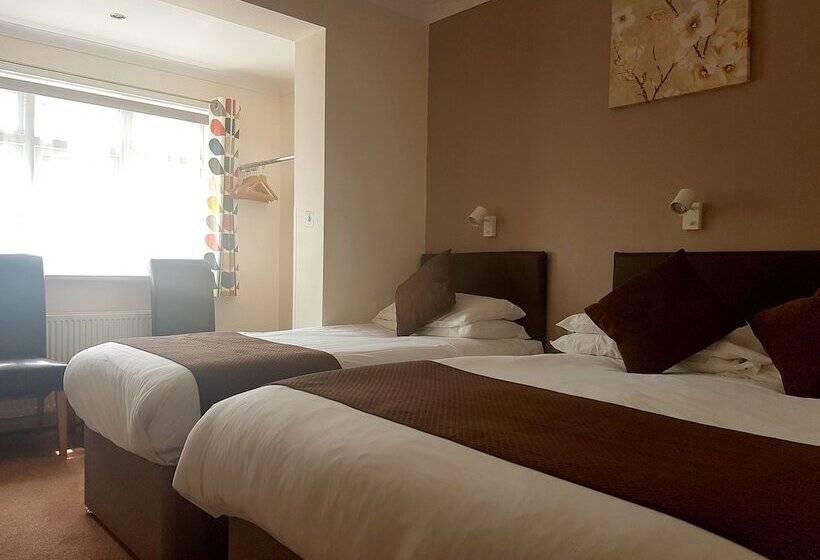 ペンション Penryn Guest House