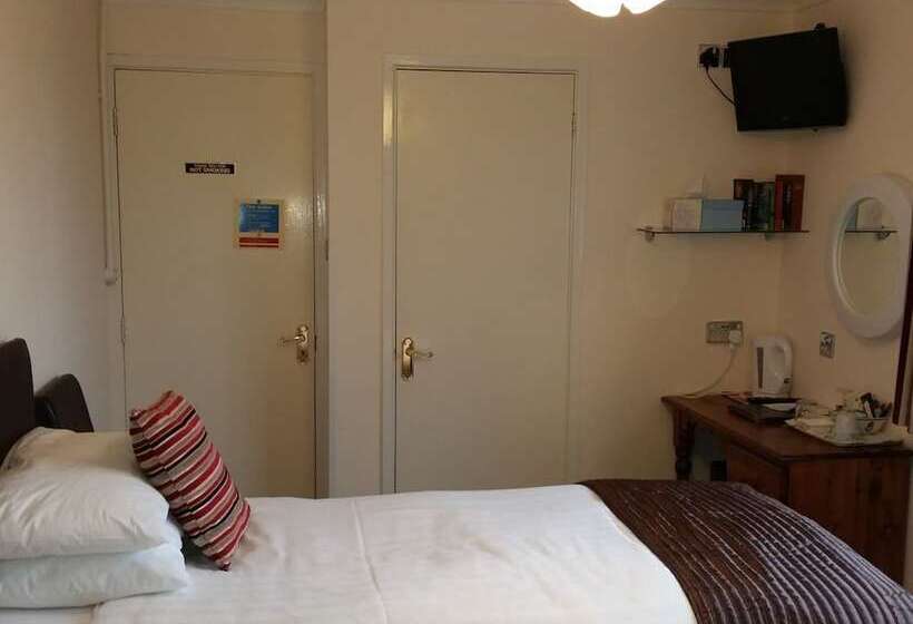 بنسيون Penryn Guest House
