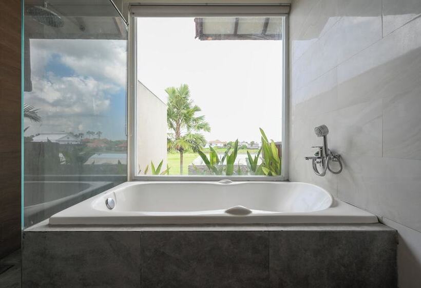 펜션 The Wina Villa Seminyak