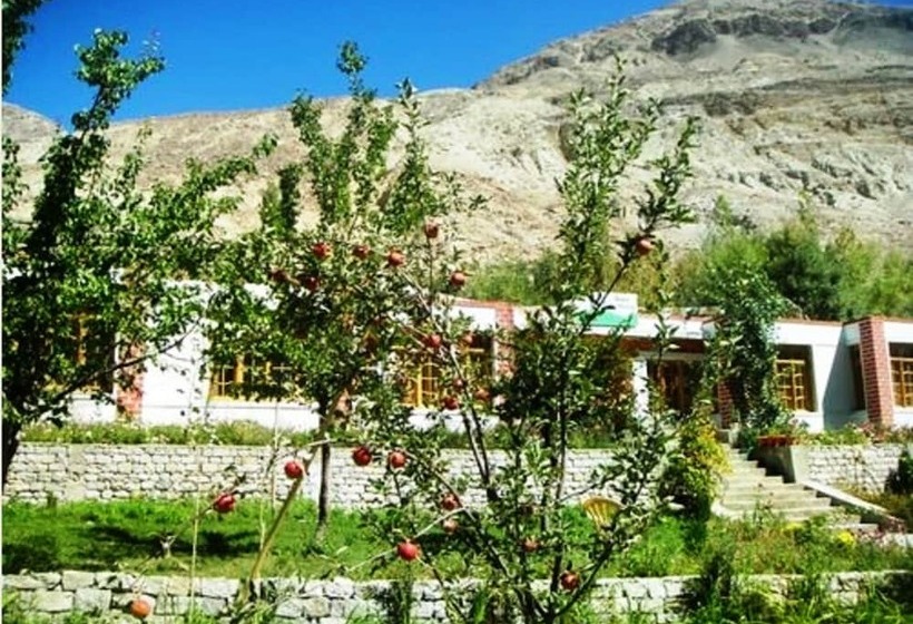 بنسيون Tih Kailash Mansarovar Home Stay & Guest Hs