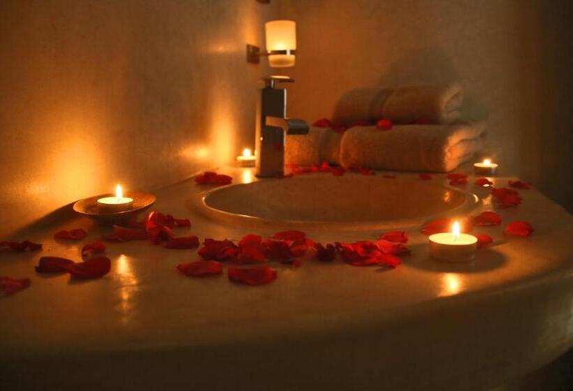 リヤド Kasbah Alili