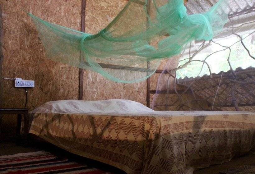 Saraya Art Cafe B&b