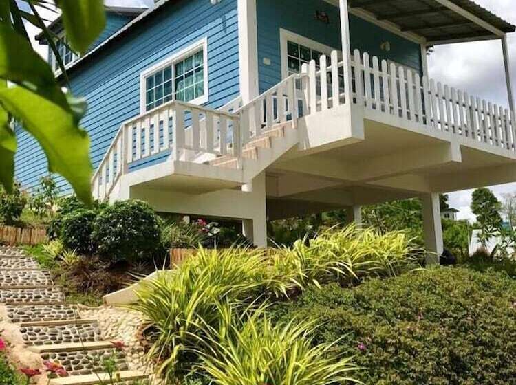 Tip House