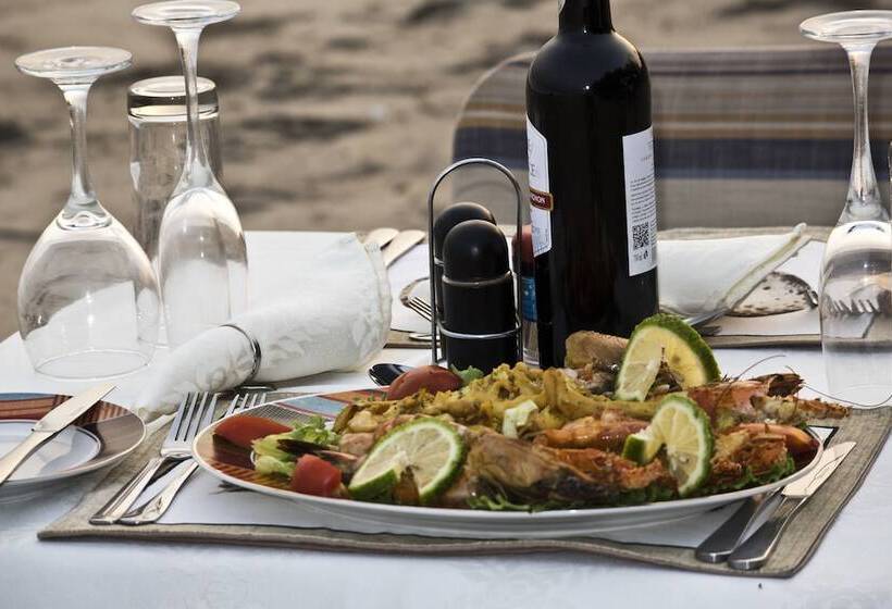 مبيت وإفطار Cliff Haven Beach Resort