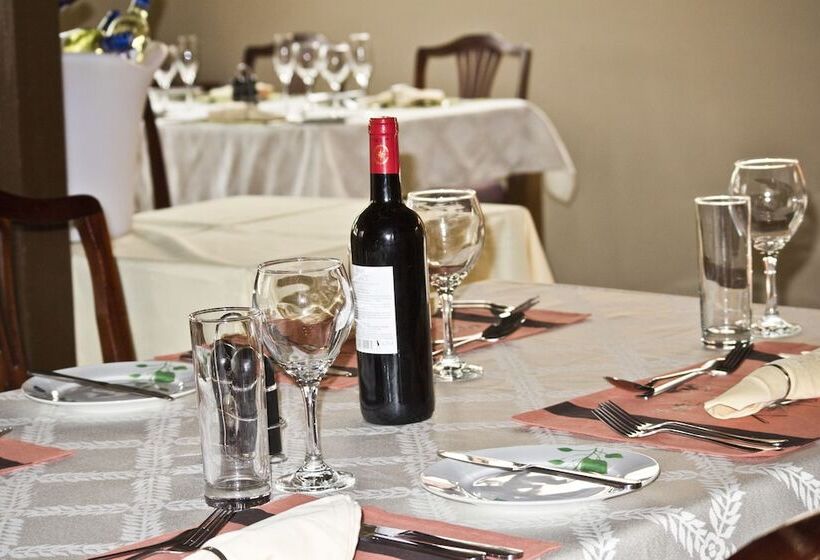 مبيت وإفطار Cliff Haven Beach Resort