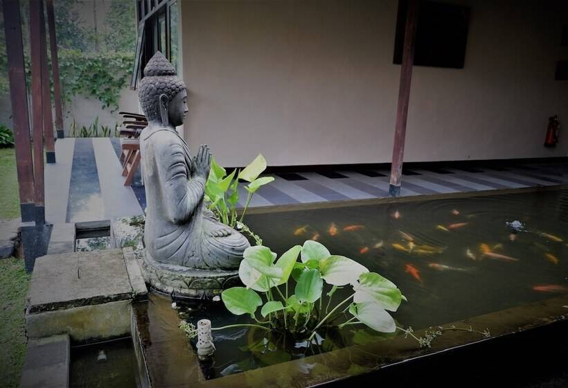 Bed and Breakfast Villa Kendi