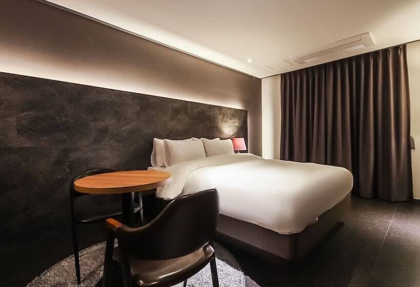 Hamyang Hotel Raon