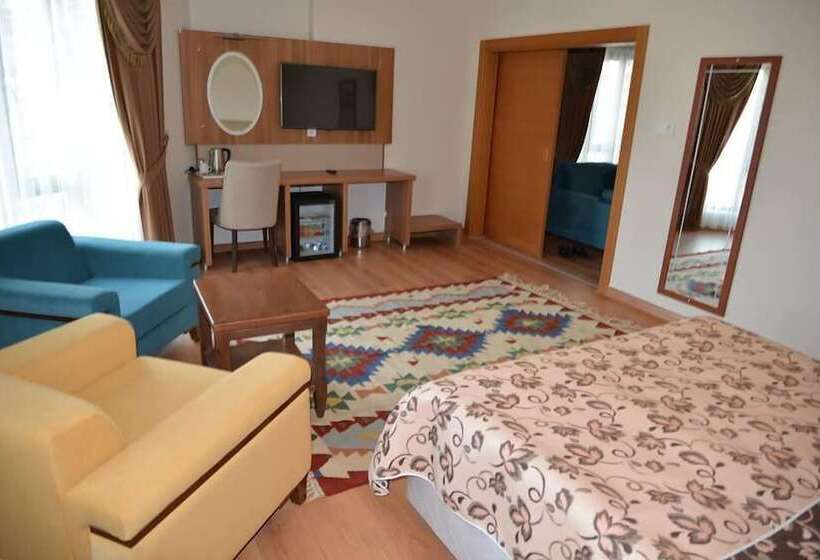 Hasan Celebi Otel