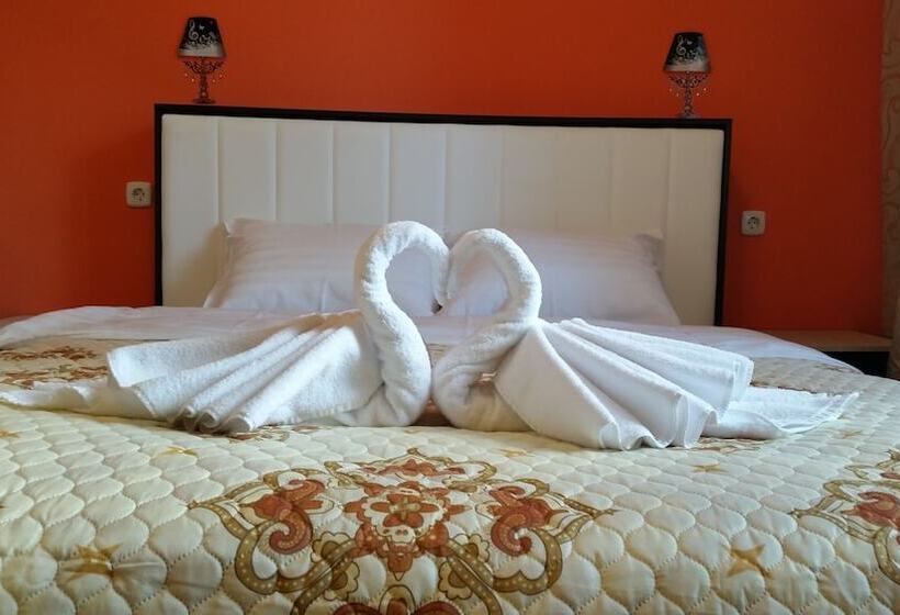 客栈  Gostiniy Dom Zheleznogorskiy