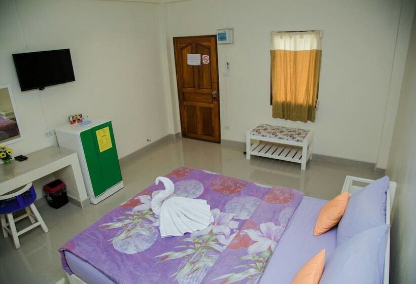 هتل Baan Thip