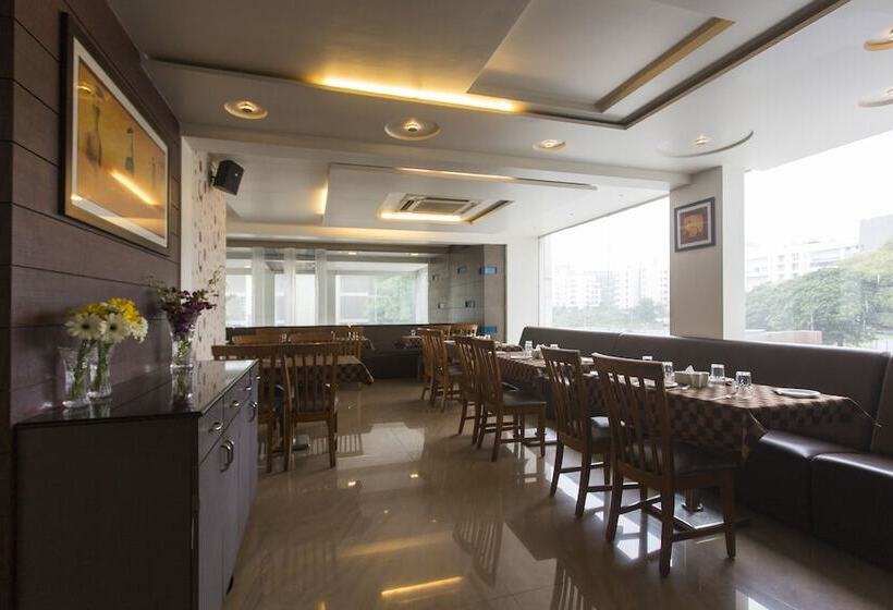 فندق Bhagyashree Executive By Oyo Rooms