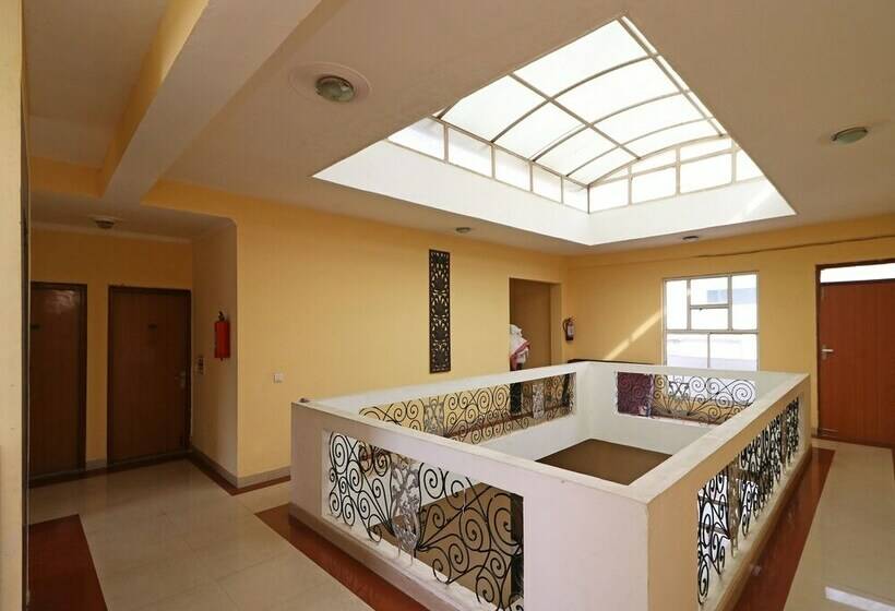 فندق Divine Inn By Oyo Rooms