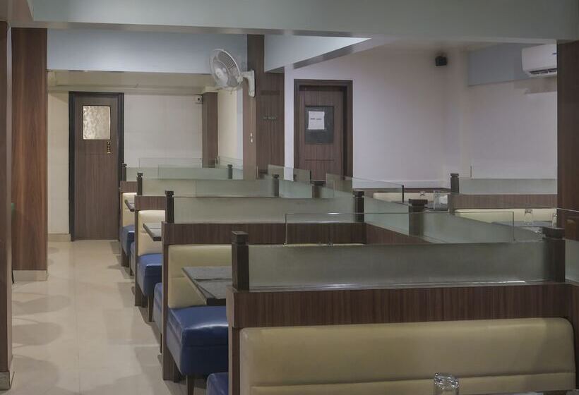 فندق Jaya Mahal By Oyo Rooms