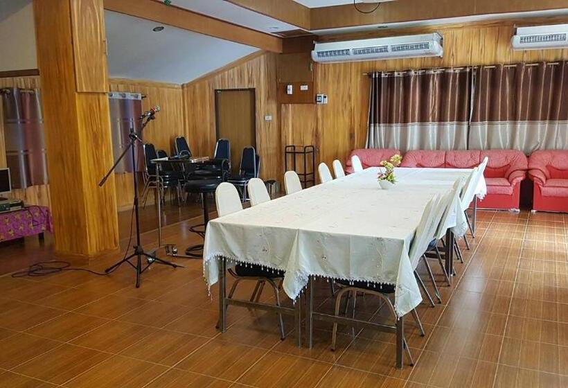 هتل Jorakae Samphan Resort