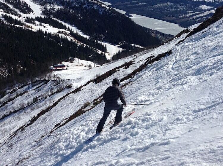 هتل L Karolinen åre