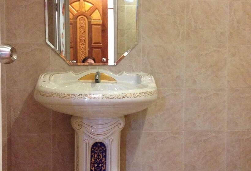 هتل Mourakot Resort