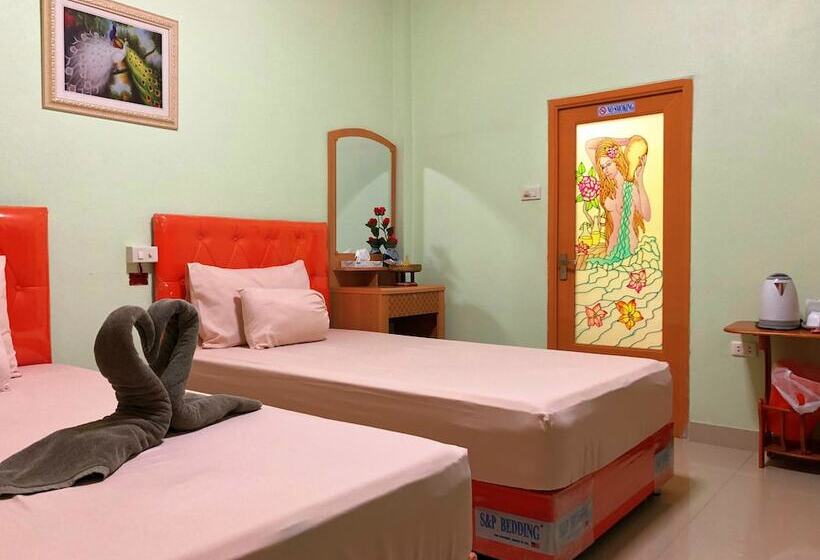هتل Mourakot Resort