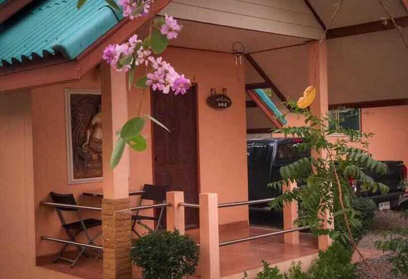 هتل Mourakot Resort