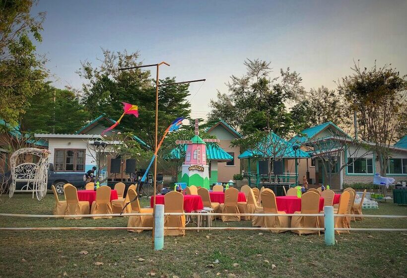 هتل Mourakot Resort