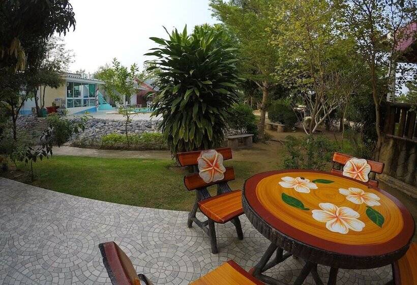 فندق Poh Rak Resort At Pak Chong