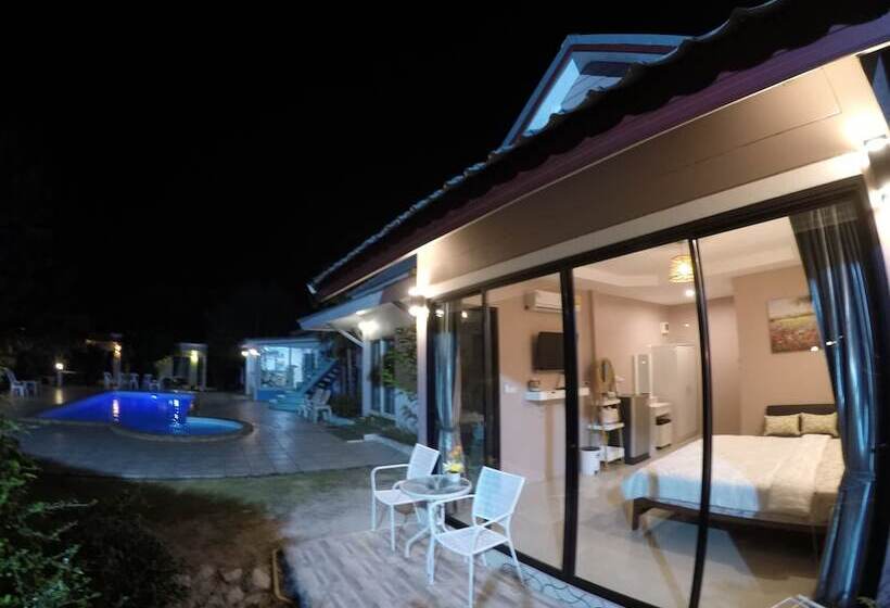 فندق Poh Rak Resort At Pak Chong