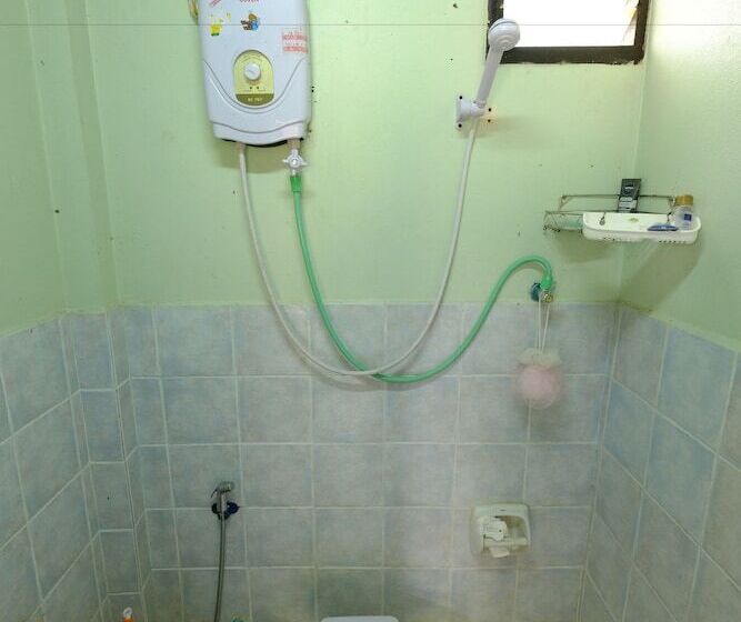 پانسیون Ban Muang Pon Home Stay
