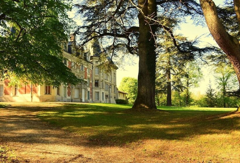 膳宿费 Château De Varambon