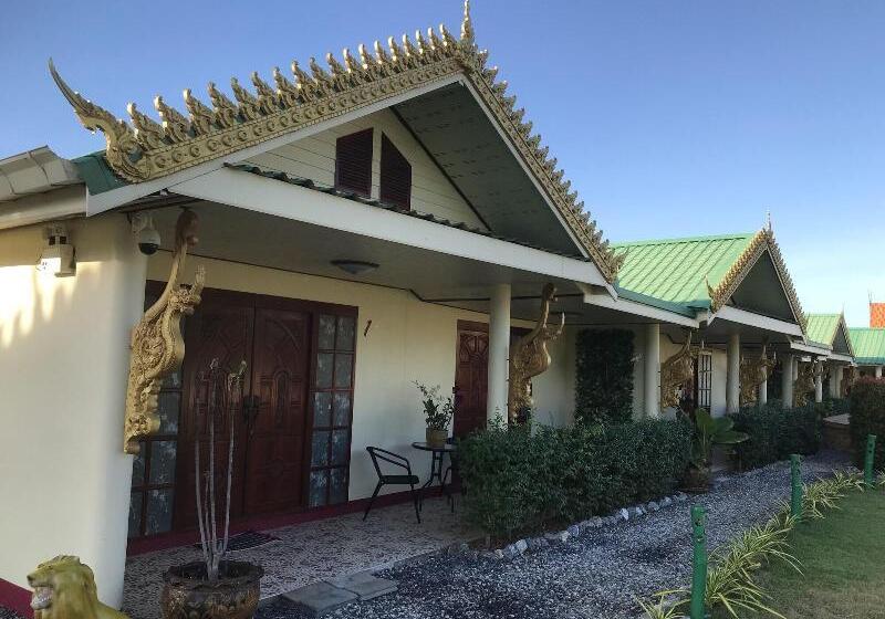 بنسيون The Orchid Resort & Relax