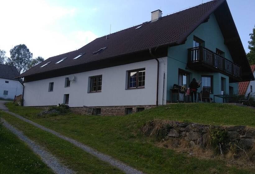بنسيون Ubytování Staré Hutě   South Bohemia