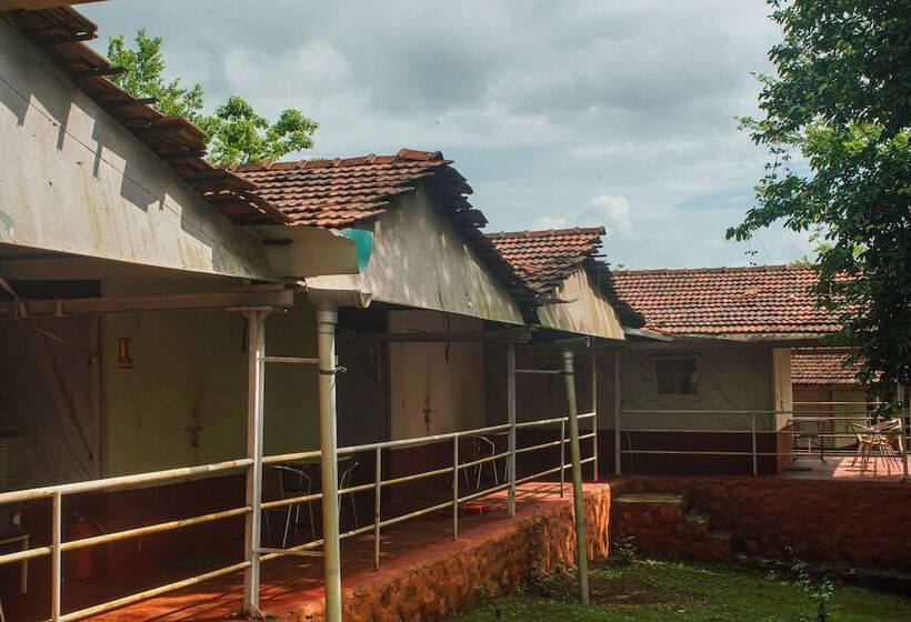 אתר נופש Nature Trails Kundalika, Kolad