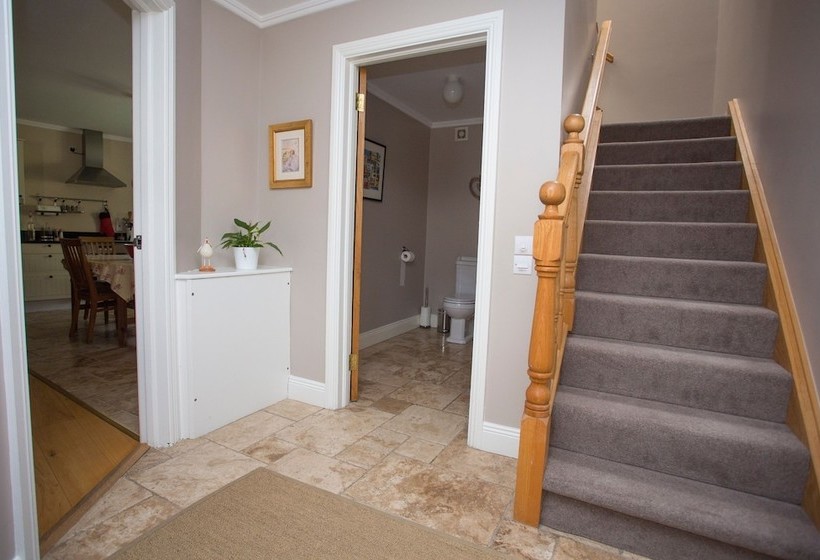 The Tack Room 10061