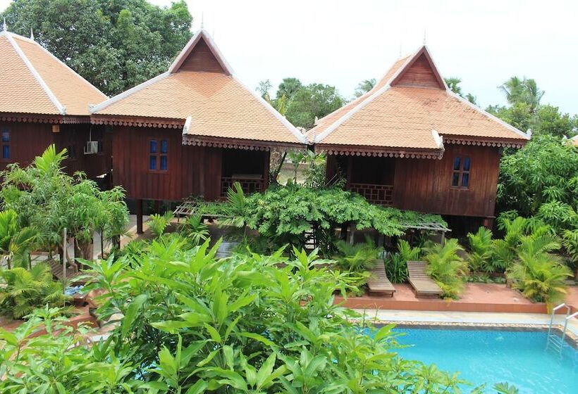 בית מלון כפרי Angkor Rest Villa