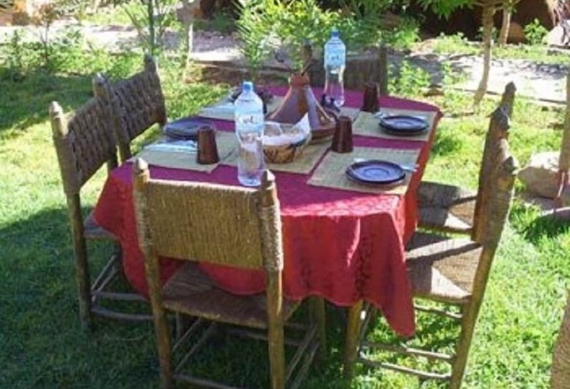 هتل Auberge Ouadjou