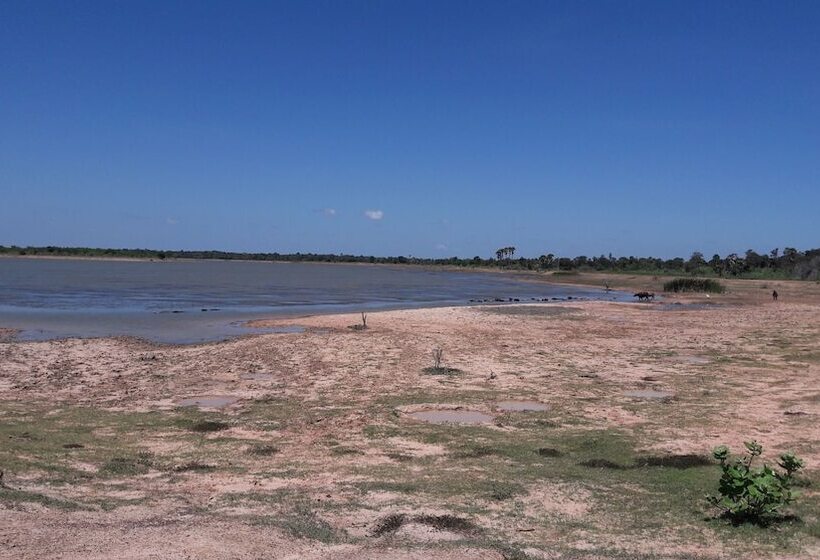 Отель Lake Resort Korat