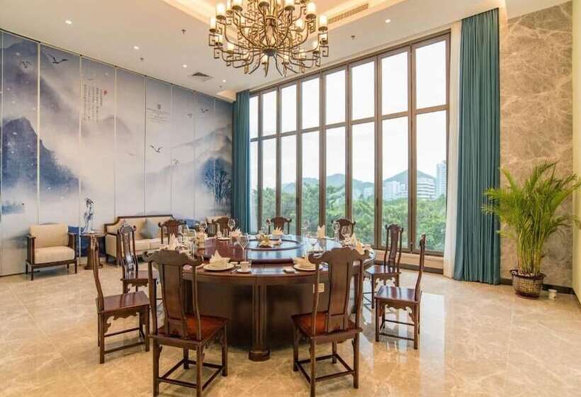فندق Sanya Dadonghai Seaview