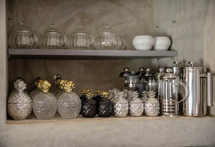 فندق The Flame Tree Estate &