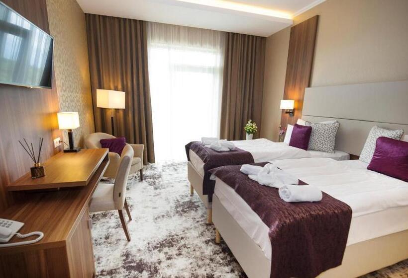 Outlet Hotel Polgár